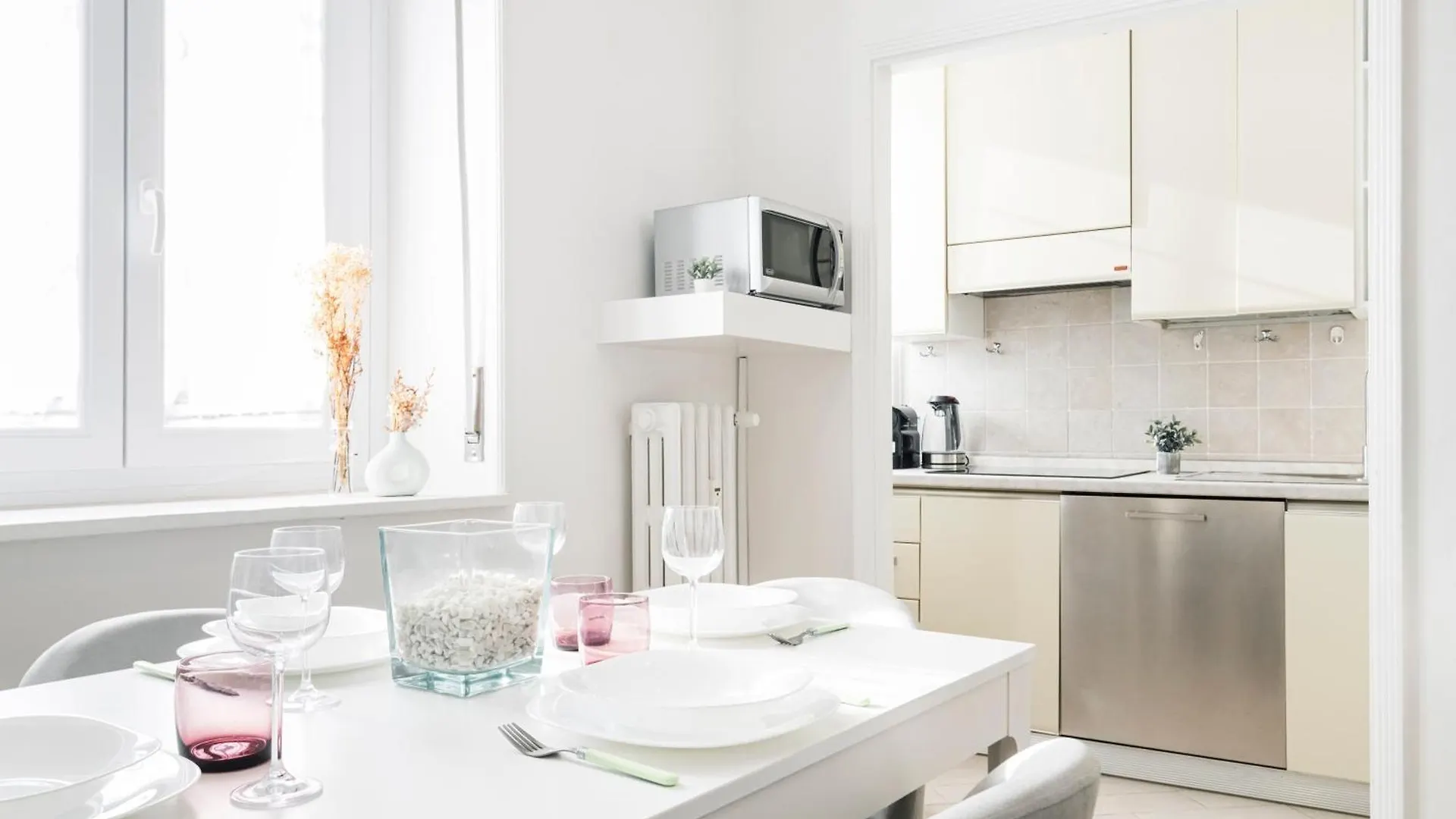 Easylife - Lovely Apartment In Porta Romana Milan 0*,  Italie